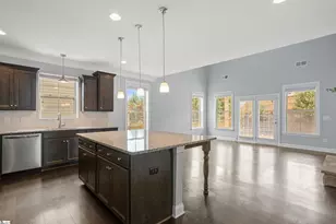 15 Belterra Dr, Simpsonville, SC 29681 - Photo 10