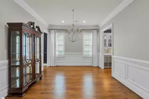 143 Augusta Ct, Greenville, SC 29605 - Photo 8
