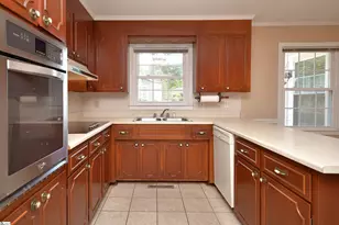 19 Spring Forest Rd, Greenville, SC 29615 - Photo 12