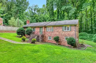 7 River Oaks Dr, Greenville, SC 29601 - Photo 1