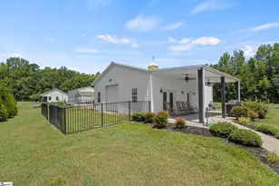4988 Jordan Rd, Greer, SC 29651 - Photo 46