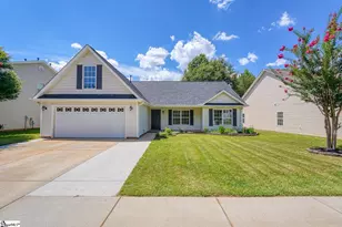 435 Melbourne Ln, Spartanburg, SC 29301 - Photo 1