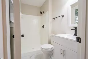 220 River Forest Dr, Boiling Springs, SC 29316 - Photo 12