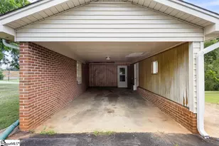 100 Spring St, Easley, SC 29640 - Photo 26