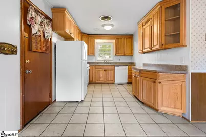 100 Spring Street, Easley, SC 29640 - Photo 2