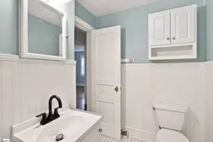 816 Chick Springs Rd, Taylors, SC 29687 - Photo 12