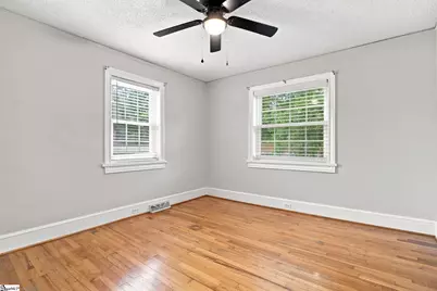 816 Chick Springs Road, Taylors, SC 29687 - Photo 16