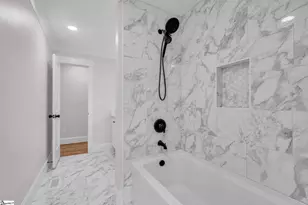 212 Galerie Dr, Easley, SC 29642 - Photo 12