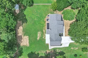 212 Galerie Dr, Easley, SC 29642 - Photo 2