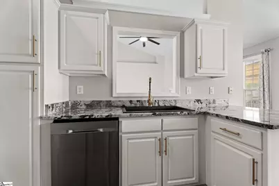 500 Lake Lennox Drive, Simpsonville, SC 29681 - Photo 10