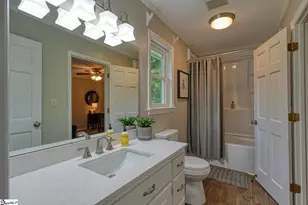 102 Hickory Hollow Dr, Inman, SC 29349 - Photo 8