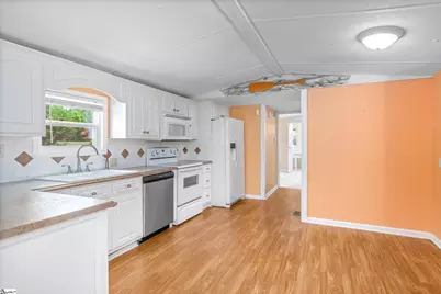 32 Hall Street, Cross Hill, SC 29332 - Photo 10