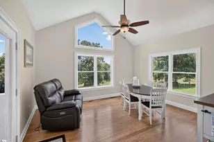 1051 Wild Deer Ln, Belton, SC 29627 - Photo 12