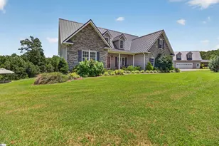 1051 Wild Deer Ln, Belton, SC 29627 - Photo 2