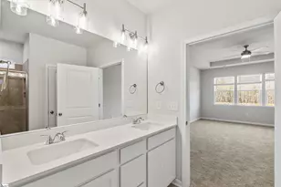 215 Poinsett Bridge Wy, Greenville, SC 29607 - Photo 14