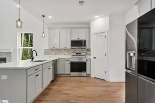 5 Chickamauga Ln, Simpsonville, SC 29681 - Photo 6
