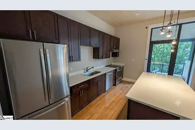 233 N Main Street #Unit 305, Greenville, SC 29601 - Photo 4