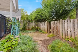 15 Crabapple Ct, Greenville, SC 29605 - Photo 4