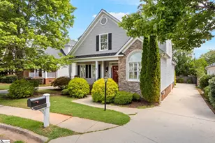 15 Crabapple Ct, Greenville, SC 29605 - Photo 2