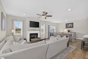 1528 Yellowwood Ct, Reidville, SC 29388 - Photo 8