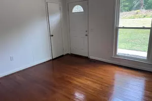 213 Hillcrest Cir, Anderson, SC 29624 - Photo 4
