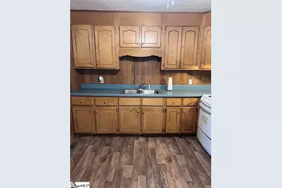 213 Hillcrest Circle, Anderson, SC 29624 - Photo 8