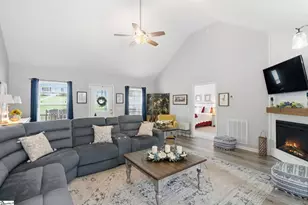 258 Hallmark Cir, Easley, SC 29640 - Photo 10