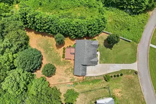 258 Hallmark Cir, Easley, SC 29640 - Photo 36