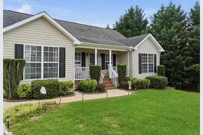 258 Hallmark Circle, Easley, SC 29640 - Photo 2