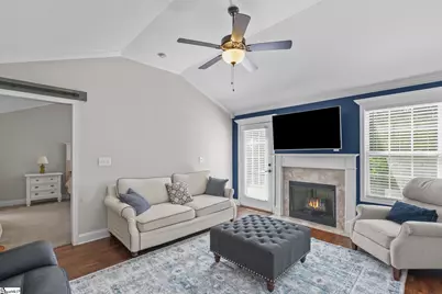 340 Amelia Springs Lane, Moore, SC 29369 - Photo 4