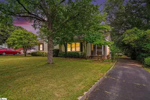 8 Bent Twig Dr, Greenville, SC 29605 - Photo 1