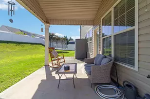 909 Deephallow Pl, Greer, SC 29651 - Photo 38
