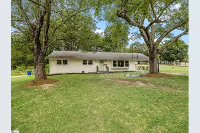 304 Earl Drive, Spartanburg, SC 29306 - Photo 2