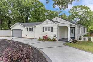 201 S Pliney Cir, Simpsonville, SC 29681 - Photo 2