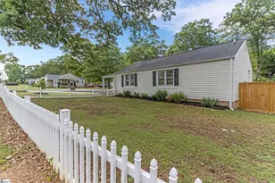 201 S Pliney Cir, Simpsonville, SC 29681 - Photo 4