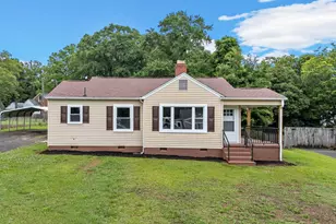 714 Holmes St, Gaffney, SC 29341 - Photo 1