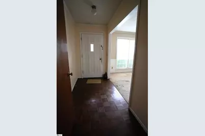 100 Crowndale Drive, Taylors, SC 29687 - Photo 2