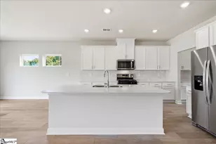 103 Swan Grv Trl, Fountain Inn, SC 29644 - Photo 8