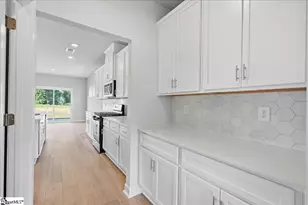 103 Swan Grv Trl, Fountain Inn, SC 29644 - Photo 6