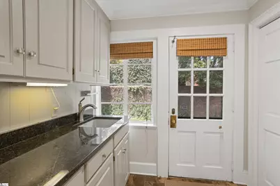 517 McDaniel Avenue, Greenville, SC 29601 - Photo 48
