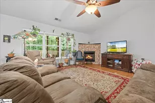 658 Timber Walk Dr, Simpsonville, SC 29681 - Photo 6