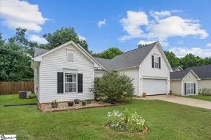 658 Timber Walk Dr, Simpsonville, SC 29681 - Photo 2