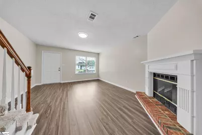 404 W Townes Court, Spartanburg, SC 29301 - Photo 6