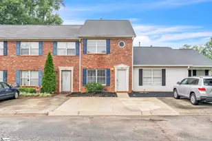 404 W Townes Ct, Spartanburg, SC 29301 - Photo 1