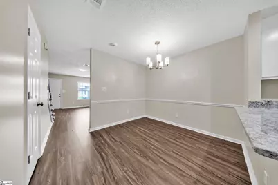 404 W Townes Court, Spartanburg, SC 29301 - Photo 6