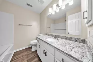 404 W Townes Ct, Spartanburg, SC 29301 - Photo 18