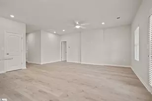 605 Silver Fir St, Piedmont, SC 29673 - Photo 16