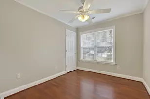 207 Baldwin Pines Ct, Simpsonville, SC 29680 - Photo 10