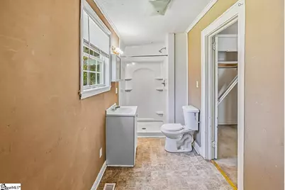 310 Hawkins Street, Wellford, SC 29385 - Photo 18