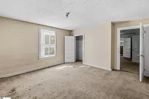 310 Hawkins St, Wellford, SC 29385 - Photo 12